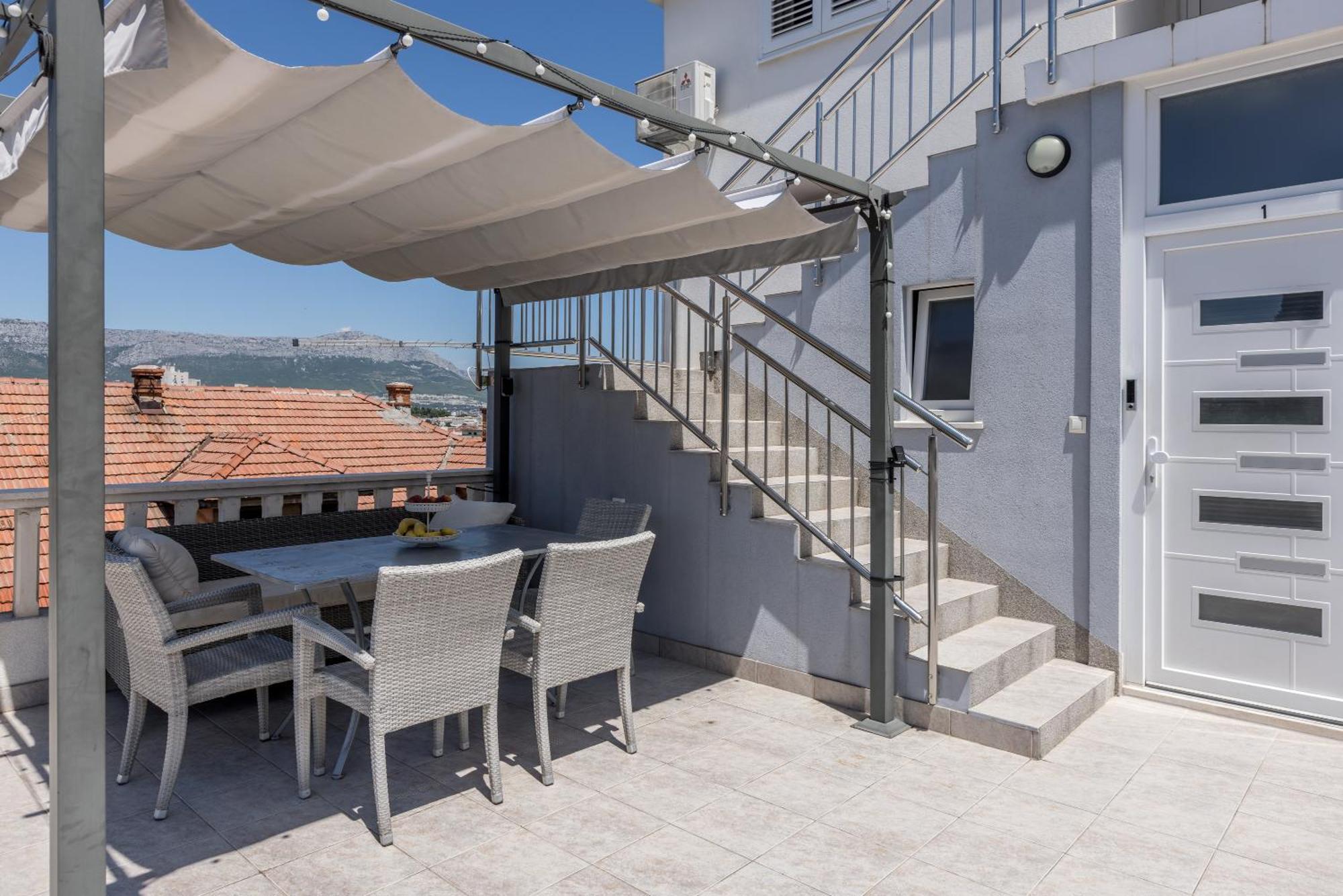 ספליט Central Park Apartment With Terrace מראה חיצוני תמונה